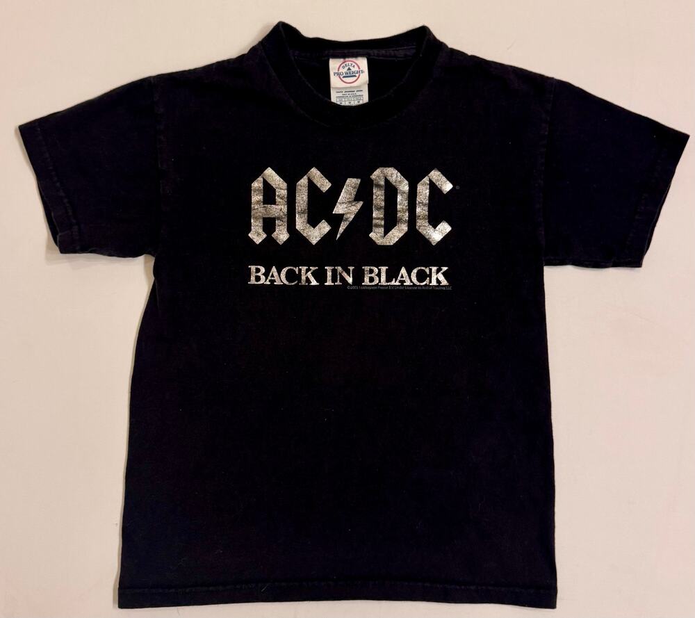 Vintage 2005 Kids' ACDC Back in Black T-Shirt Size M 10/12 Metallic Print